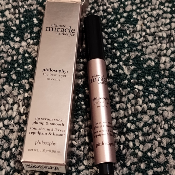 NWT!! PHILOSOPHY Miracle Lip Serum Stick Plump & Smooth.06oz - Picture 2 of 8